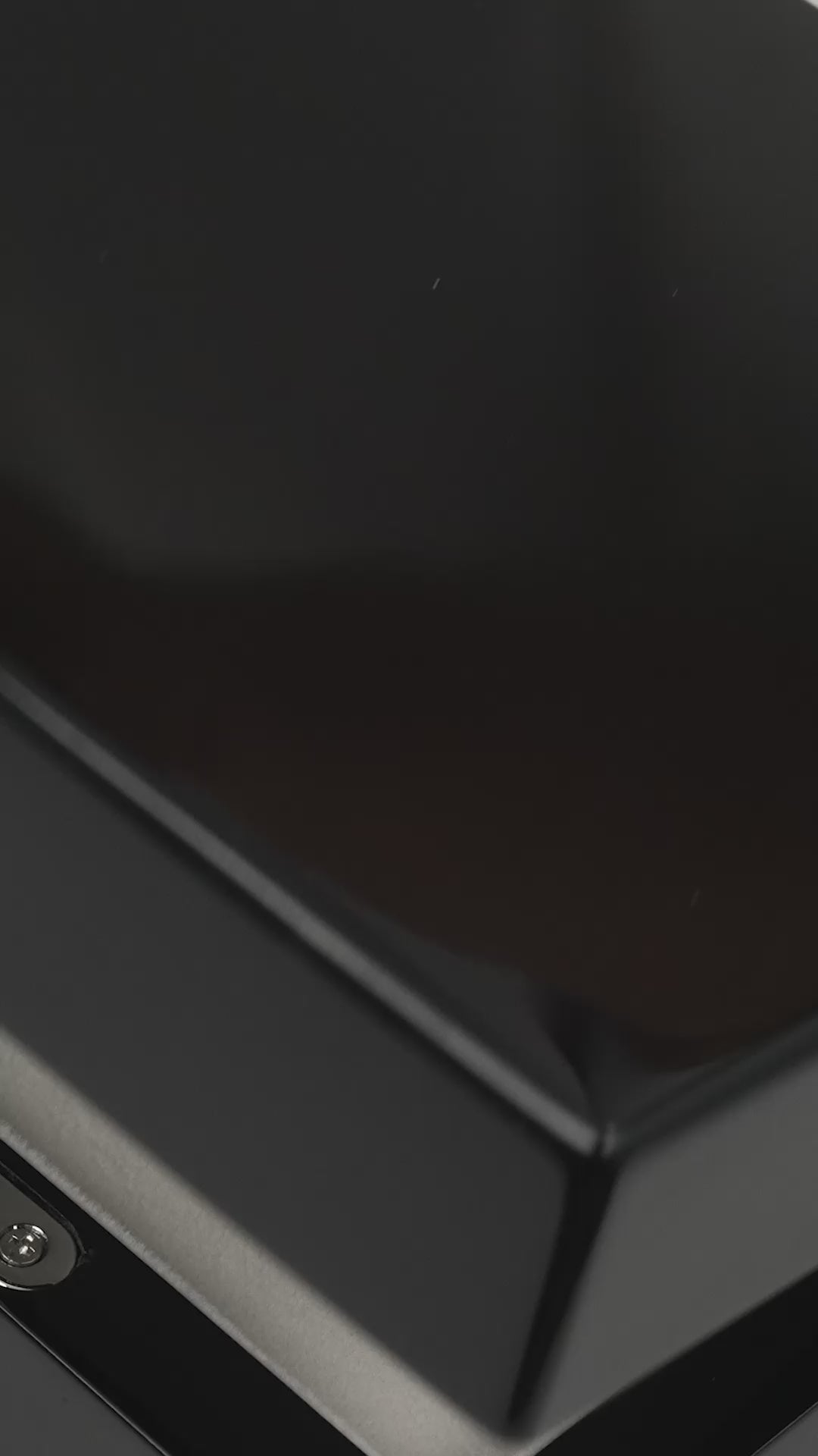 Load video: A Closer Look for Sport band S1